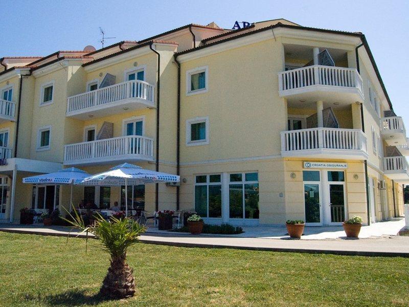 Hotel Arcus Residence Medulin Exterior foto